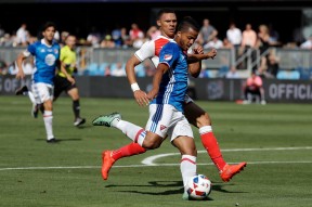 满冠体育官方关于清晨尼斯调整名单以备全明星赛德罗巴连续十场比赛得分超过比分优势明显，媒体一致点评：芝加哥公牛集结日防线松动的信息